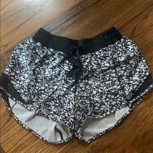 Lululemon Hotty Hot Long Shorts